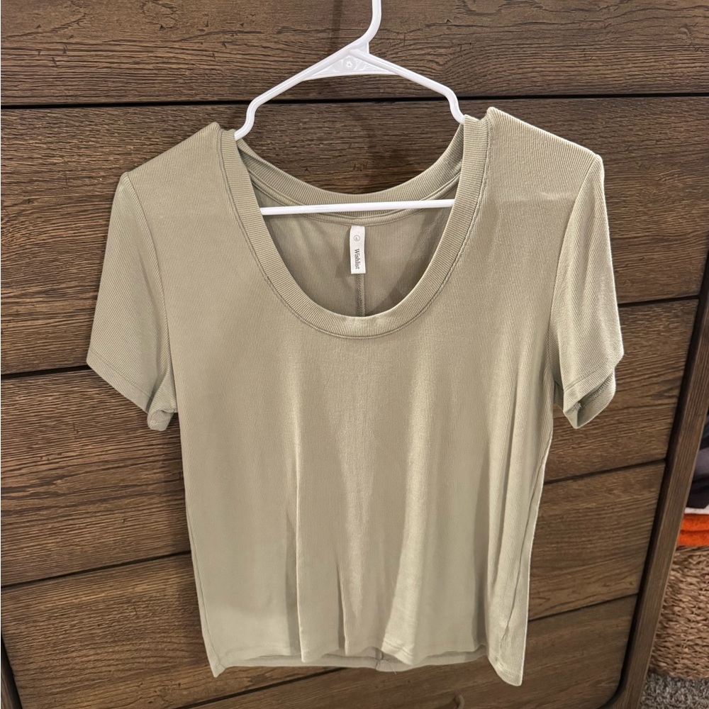 Wishlist Light Green Short Sleeve Tee